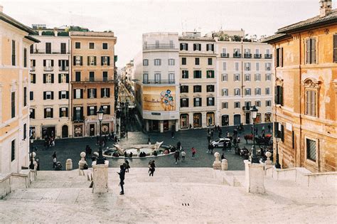 I migliori Bar e locali gay a Lodi, Italia